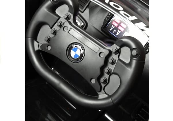 BMW M6 GT3 White - Electric Ride On The Car