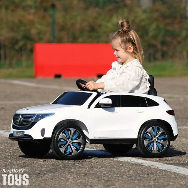 Barnbil Mercedes EQC400 - 12V batteri - 1 till 6 år - Vit