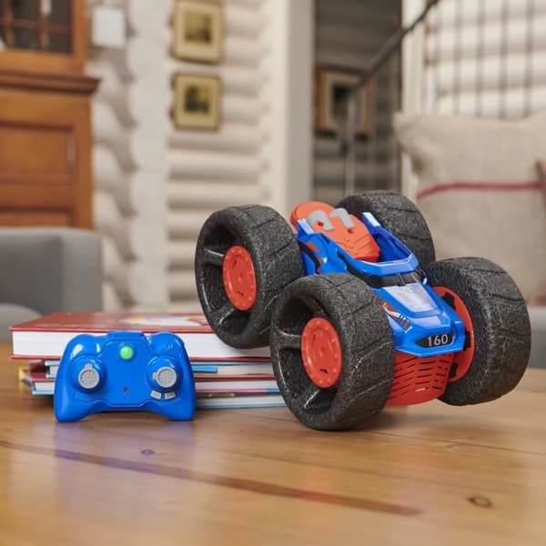 AIR HOGS Off-Road Remote Control Car - Jump Fury RC - Hoppar upp till 55 cm - 2,4 GHz