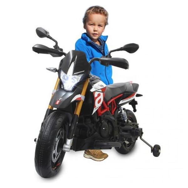 Åk på Aprilia Dorsoduro 900