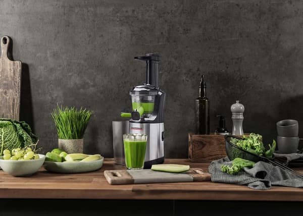 Gastroback - 40145 - Advanced Vital Slow Juicer 150 kniv i rostfritt stål, svart/silver
