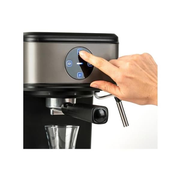 BLACK+DECKER BXCO850E espressomaskin - 850W - 20 barer - 2 koppar - Ångfunktion - Automatisk avstängning