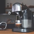Miniatyrbild 2 av 5: Cecotec Kaffemaskin semi-automatisk Cumbia Power Instant-ccino 20 Chic Serie Nera