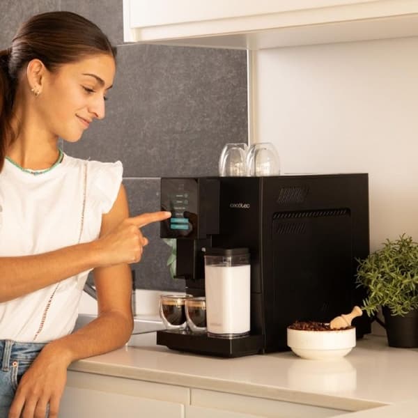 Cecotec Megautomatiska Kaffemaskin Cremmaet CompactCcino