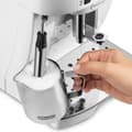 Miniatyrbillede 2 af 2: Superautomatisk kaffemaskine DeLonghi ECAM 21.117 W Hvid 1450 W 15 bar 2 Skodelice 1,8 L