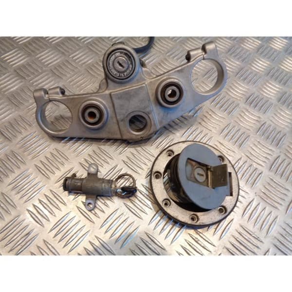 neiman kit tändningsnyckel tanklock motorcykel yamaha 850 tdm 3vd- USED