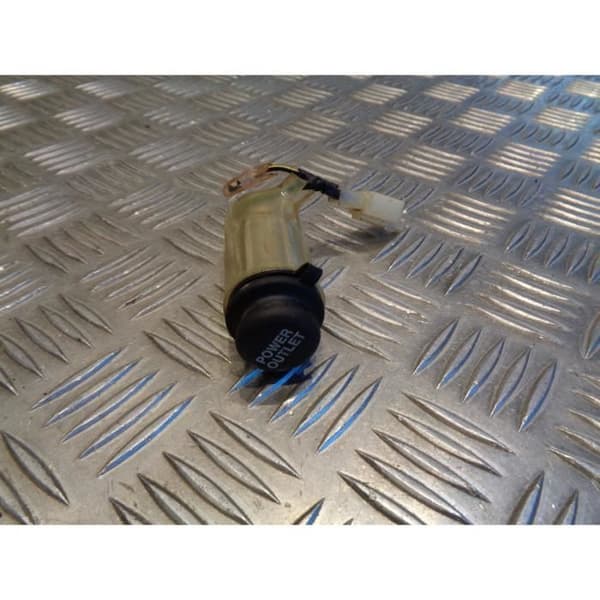 cigarettändaruttag skoter honda fes 125 pantheon 4 takt jf12a 2003 - 2007- USED