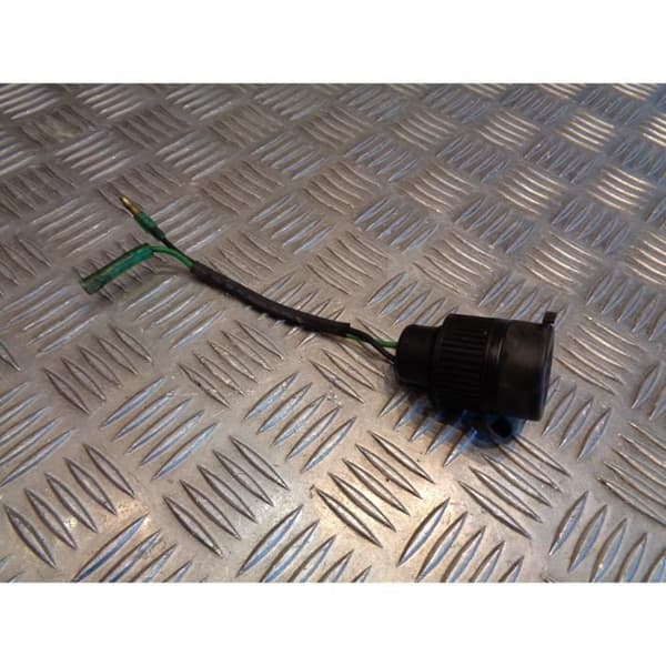 cigarettändaruttag laddskoter sym 250 gts- USED