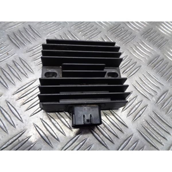 scooter batteriladdningsregulator yamaha xc 300 versity h314e av2005- USED