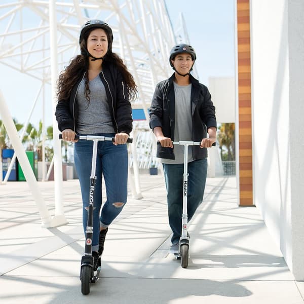 Razor A5 Air Scooter - hopea