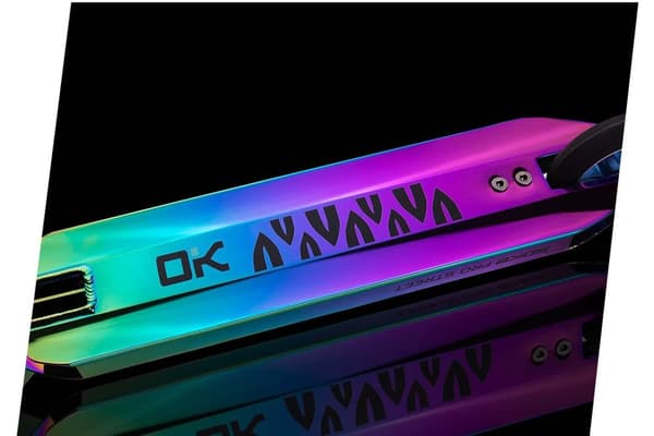 SOKE PRO street neochrome stuntscooter