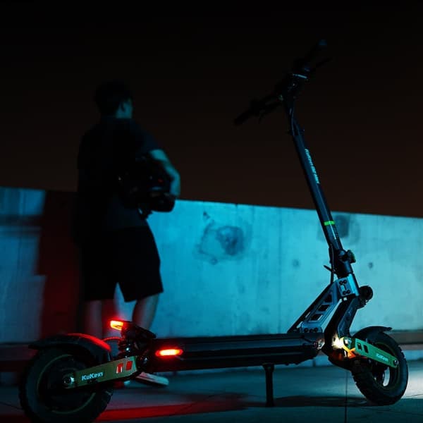 KuKirin G2 Max 10'' voksen elektrisk scooter, 1000W motor, 20AH batteri, udholdenhed: omkring 80 KM, op til 55 KM/H