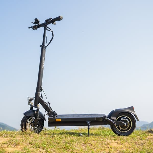 JOYOR Y8-S 10 tuuman sähköskootteri, 48V 26Ah akku, 500W moottori, max 20 km/h, 3 nopeustasoa