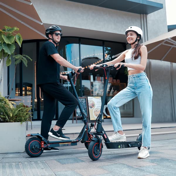 iScooter i10 Pro Elscooter 800W Motor 48V 15Ah Litiumbatteri 10 Tums Däck med Appkontroll Elscooter