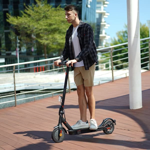 iSinwheel E9 Pro sähköpotkulauta - 8,5" - 350W 36V 7,5Ah - Sovellusohjaus