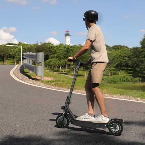 iSinwheel S9 Max Sammenklappelig El-Scooter - 500W 36V 10Ah - Maks. 30 km/t