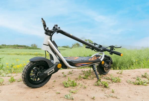 KuKirin A1 Elscooter 48V 13Ah Litiumbatteri 800W Motor 10-tums vakuumdäck 45 km räckvidd 45 km/h Dubbla skivbromsar Elscooter