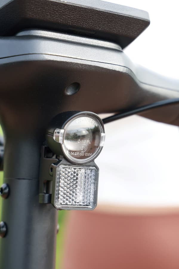 KuKirin A1 Elscooter 48V 13Ah Litiumbatteri 800W Motor 10-tums vakuumdäck 45 km räckvidd 45 km/h Dubbla skivbromsar Elscooter