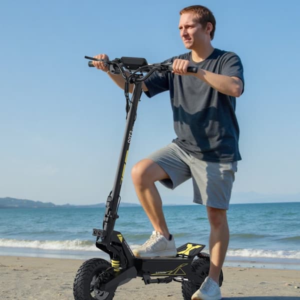 Sammenklappelig El-Scooter OOTD T10, 11", Fuld Affjedring, 48V 500W, Sort