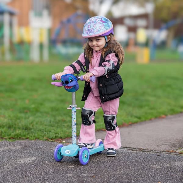 Stitch Mini Go! Tilt Sparkcykel med Stitch Squishle