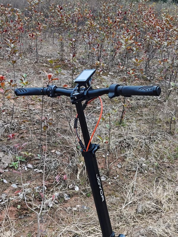 JOYOR S5 PRO ABE 48V 13Ah batteri, 500W motor, 10tums däck, maxhastighet 20 km/h, max räckvidd 55 km