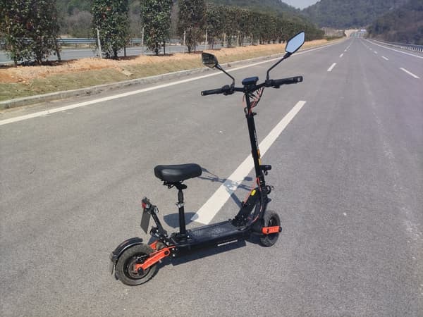 JOYOR S8E 48V 26Ah batteri, 800W motor, 10-tums däck, maxhastighet 25 km/h, räckvidd 80 km