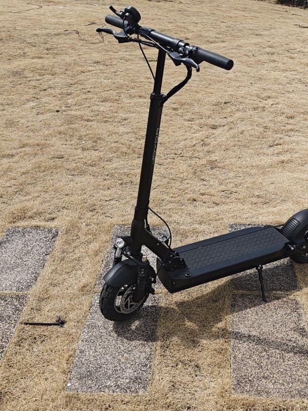 JOYOR Y8-S 500W motor, 10-tums däck, 48V 26Ah batteri, maxhastighet 20 km/h, räckvidd 100 km