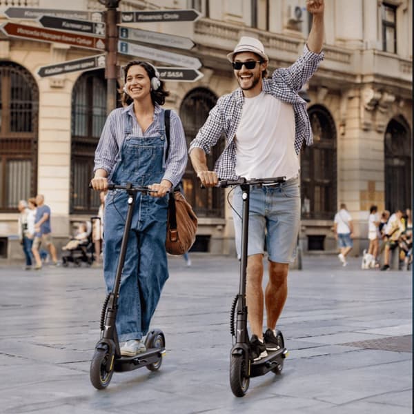 Elscooter ENGWE Y10, feta däck, 36V 350W motor, 25 km/h hastighet