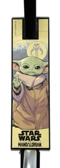 Miniatyrbild 2 av 9: Star Wars sparkcykel med Mandalorian Grogu Squishle