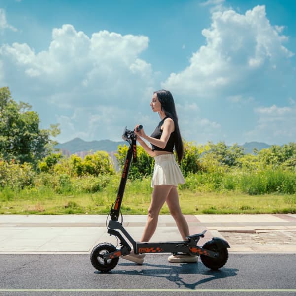 Elscooter Kukirin G2, 25 cm, 48V 800W motor, 15Ah batteri