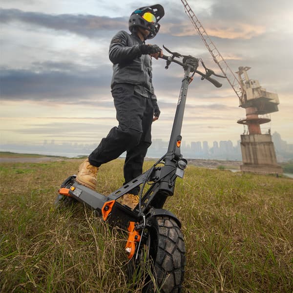 KuKirin G2 Pro (VMP) Aikuisille Tarkoitettu Sähköpotkulauta 500W Maastoon, Sähköpotkulauta 25 km/h, Huippunopeus 9 Tuuman Renkailla