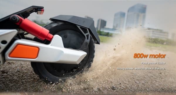 Kukirin M4 Max 800W motor 18.2AH, hastighet 45 km/h, räckvidd 64 km, 10-tums däck elscooter