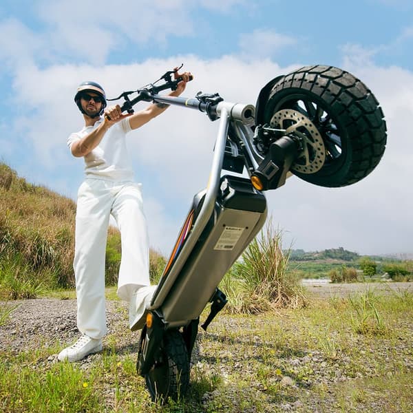 Kukirin A1 All-Terrain Escooter 800W Motor 10-tums Däck Vuxen Elscooter 48V13AH Batteri Hopfällbar Elscooter