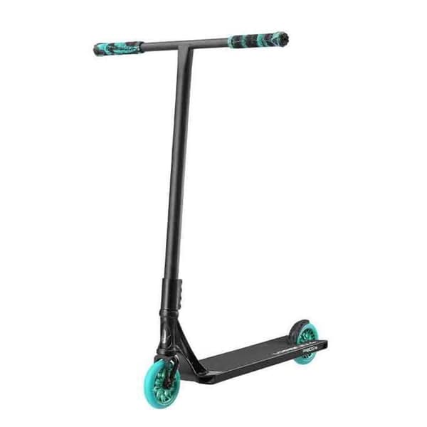 Trottinette Freestyle BLUNT Prodigy X Street Svart