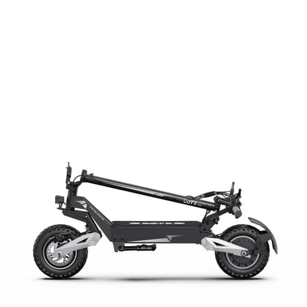 OOTD T10 11'' maastoon sopiva sähköpotkulauta, huipputeho 900 W moottori, 50 km/h, 13 Ah akku,toimintasäde 35–45 km, kokoontaitettava,sopii aikuisille