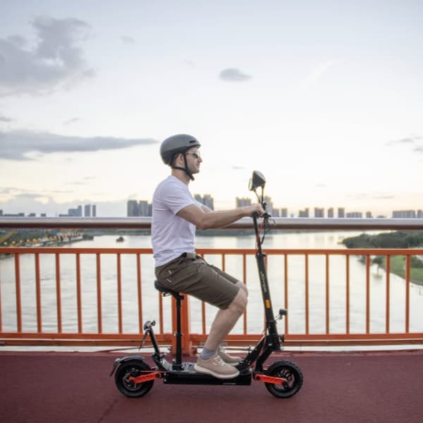 Joyor S8E Voksen Off-Road elektrisk scooter med NFC sæde, 800W motor, 26AH batteri, 10'' dæk, foldbar.