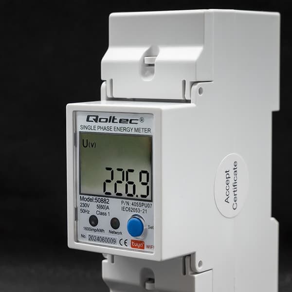Qoltec 50882 Yksivaiheinen elektroninen energiankulutusmittari DIN-kiskoon | WiFi | TUYA | 230V | LCD