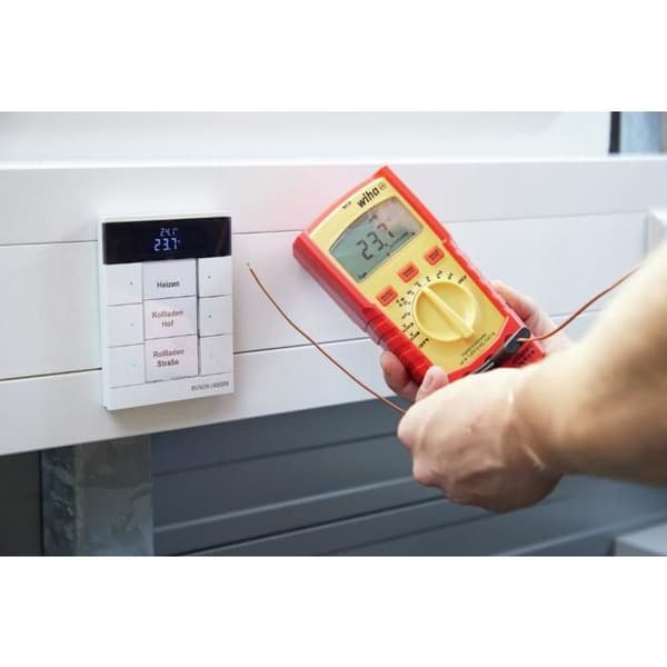 WIHA digital multimeter upp till 1000V AC Kat. IV + 2 AAA-batterier ingår - 45215