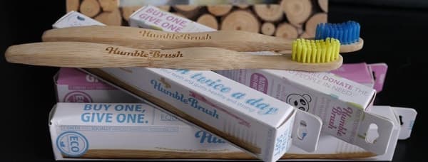 Humble Brush HUMBLE BRUSH_Bambus tannbørste, medium gul