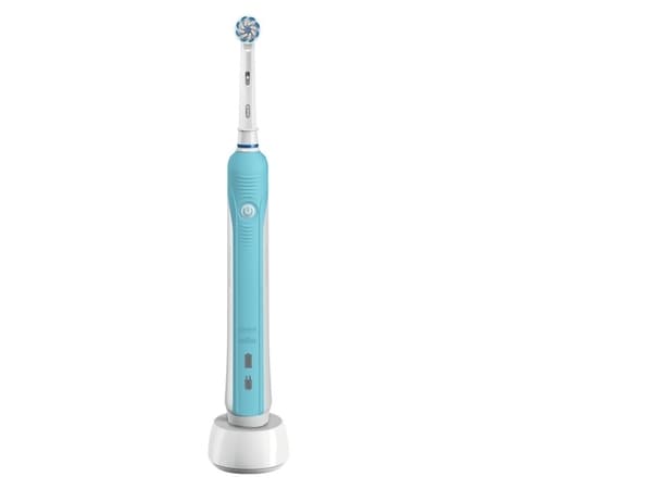 Oral-B Pro CrossAction tannbørste med SENSIUltrathin Blue hode