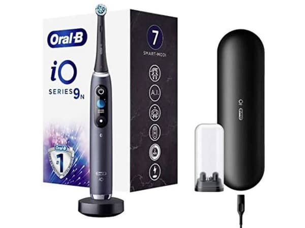 Oral-B iO Series 9N - Elektrisk tannbørste - Sort Onyx