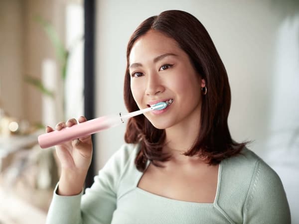 Philips Sonicare DiamondClean 9000 HX9911 - Tandborste - silk pink to white gradient