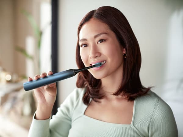 Philips Sonicare DiamondClean 9000 HX9911 - Tannbørste - aquamarine gradient