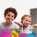 Miniatyrbilde 3 av 6: Oral B Elektrisk tannbørste Junior Green SUT