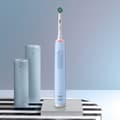 Miniatyrbillede 3 af 8: Oral B Eltandborste Pro3 Blue + Extra Refill