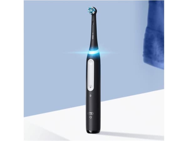 Oral-B iO 4, Vuxen, Roterande tandborste, Daglig vård, Känslig, Super sensitive, Tandblekning, Svart, Matte Black, Batteri