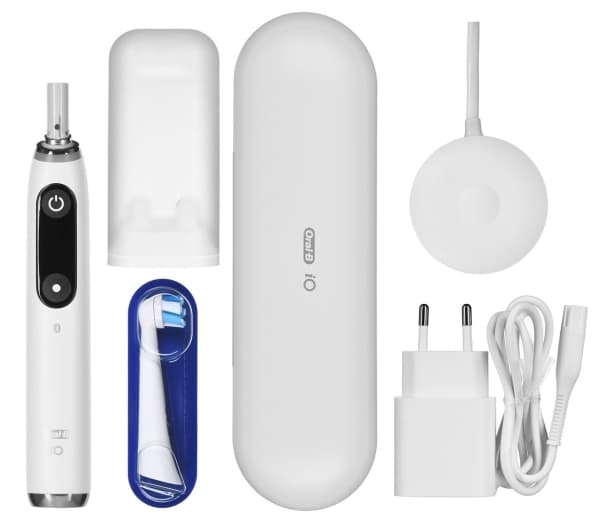 Oral-B | Electric Toothbrush | iO9 Series | Rechargeable | For adults | Number of brush heads included 1 | Number of teeth brushing modes 7 | White
