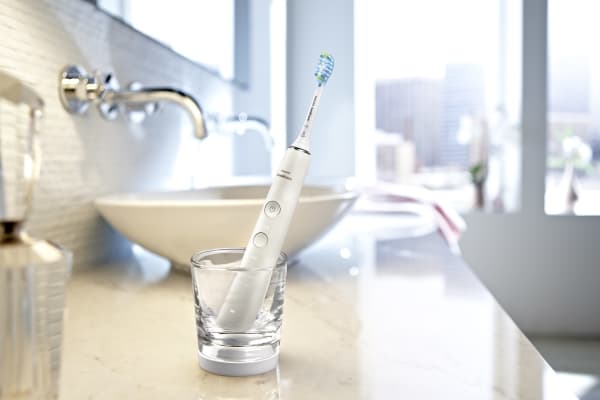 Philips Sonicare DiamondClean 9000 HX9913/17 Sonisk eltandborste med app, Vuxen, Vibrerande tandborste, Vanlig, Mjuk, Vit, Oval, AC/Batteri