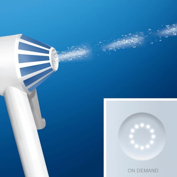 Oral-B AquaCare 4 irrigator