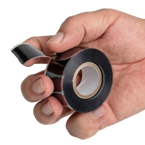 Isolerande och självsvetsande silikonreparationstejp, tätar läckor, töjbar och vattentät - 3m x 25mm - Svart